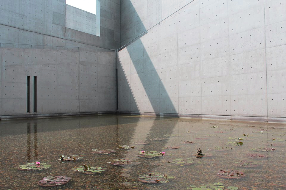 高梁市成羽美術館 静水の庭